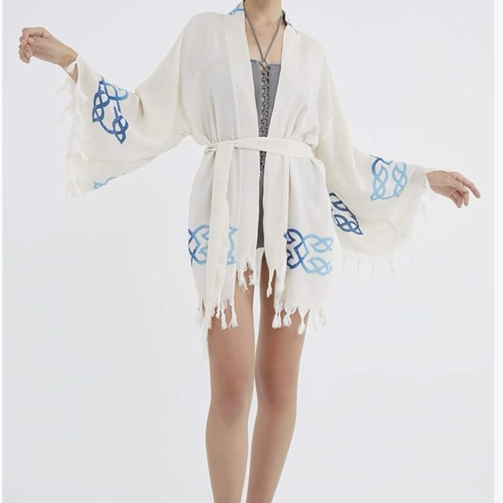 Elegant White and Blue Women's Kimono Jacket
